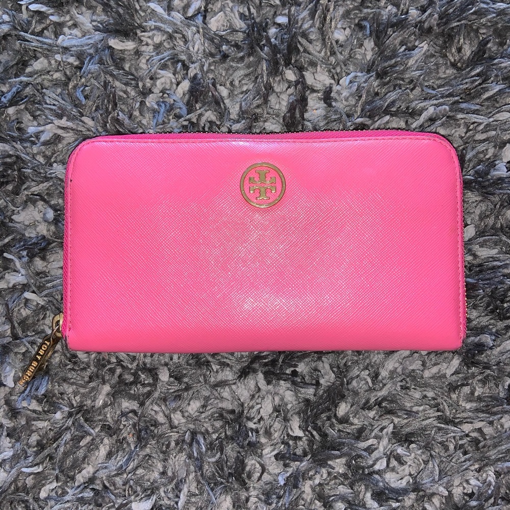 Tory Burch wallet